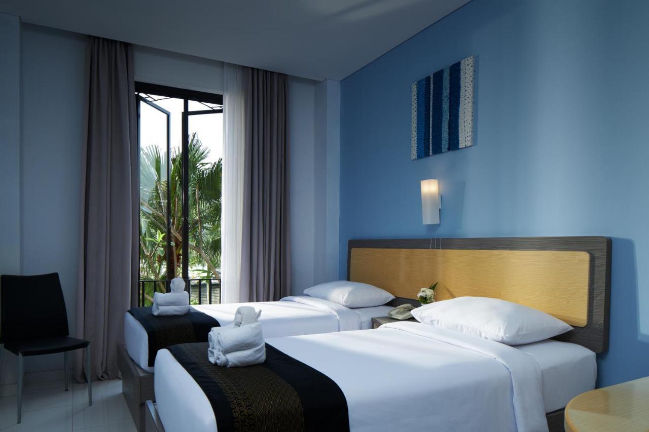 El Hotel Malang Luaran gambar